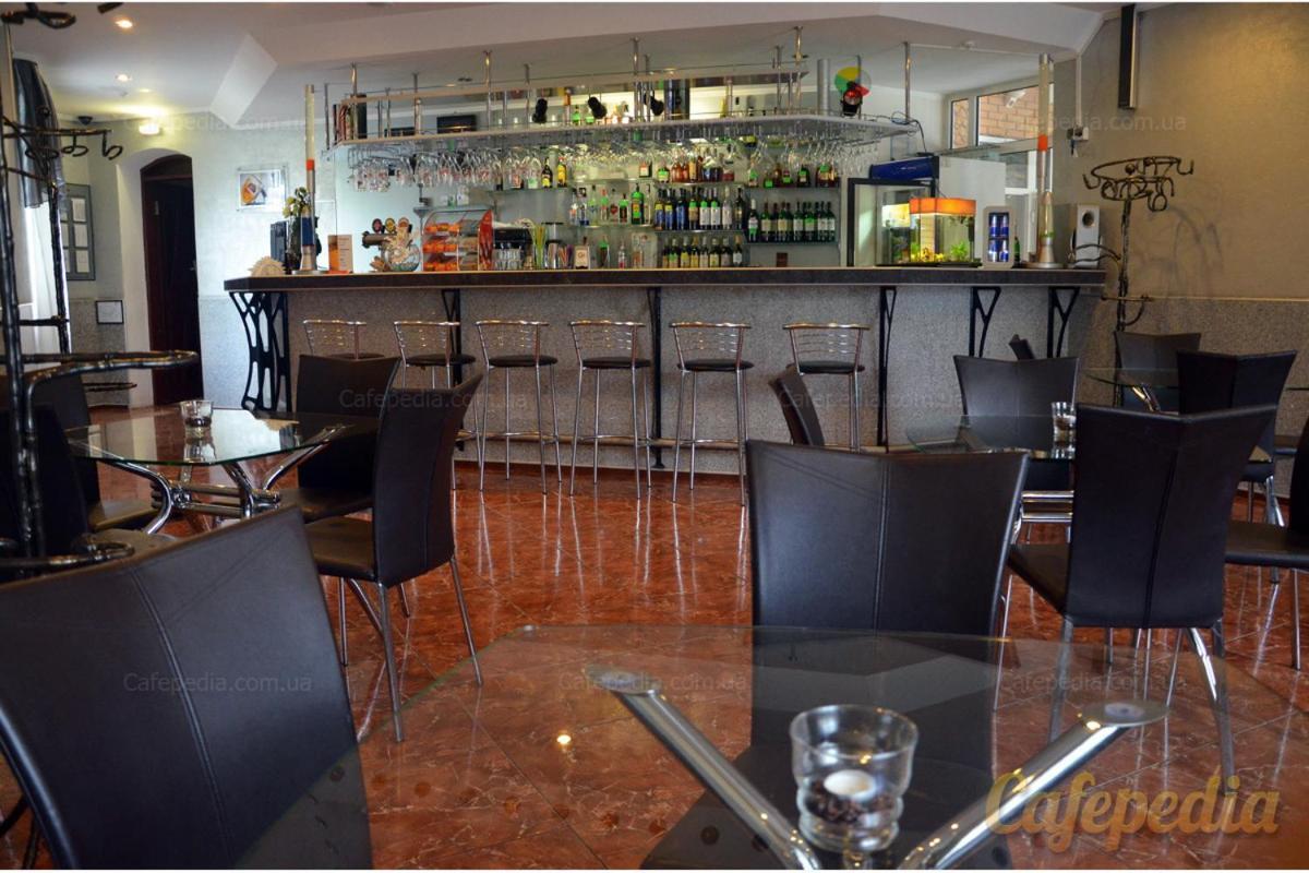 Pan Hotel Sumi Dış mekan fotoğraf
