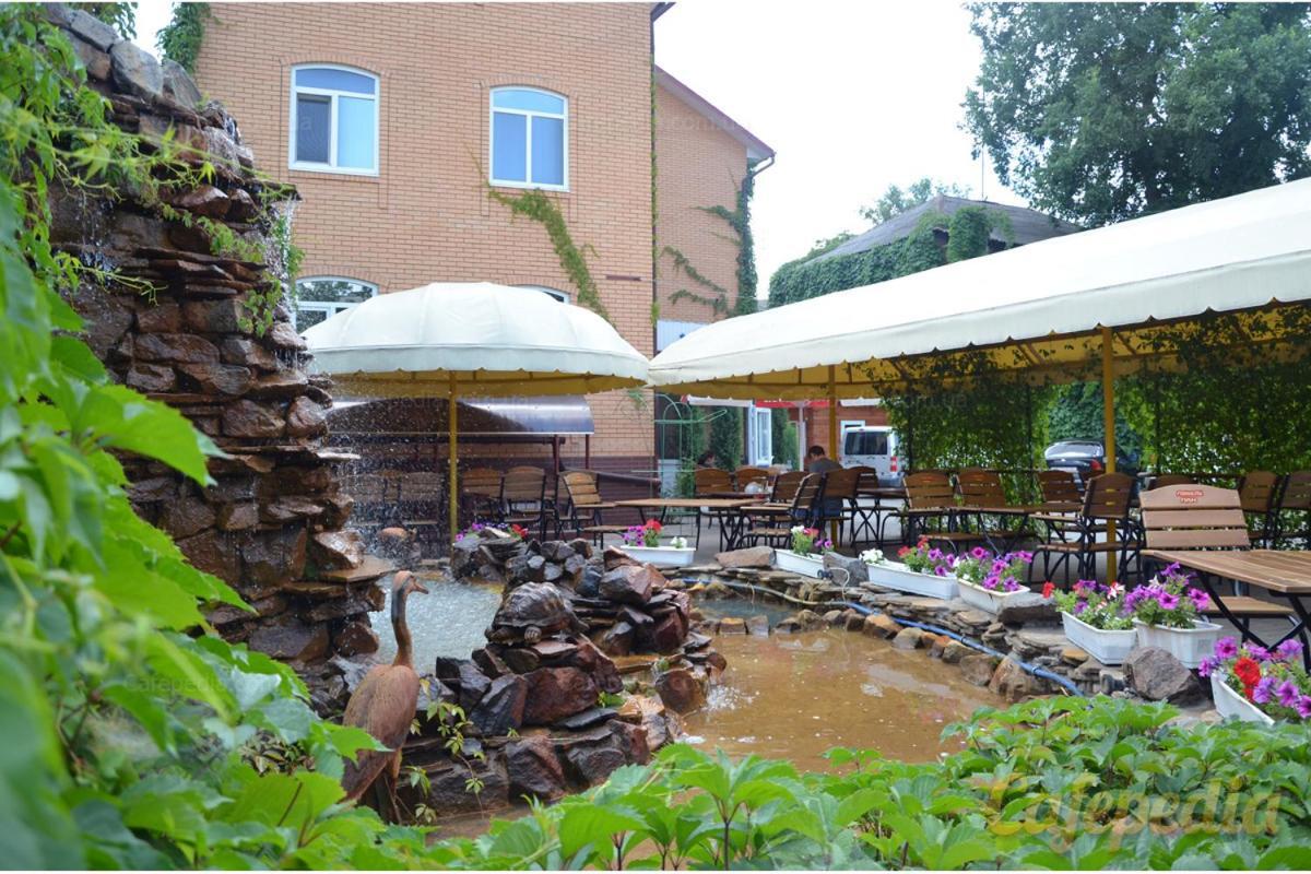 Pan Hotel Sumi Dış mekan fotoğraf